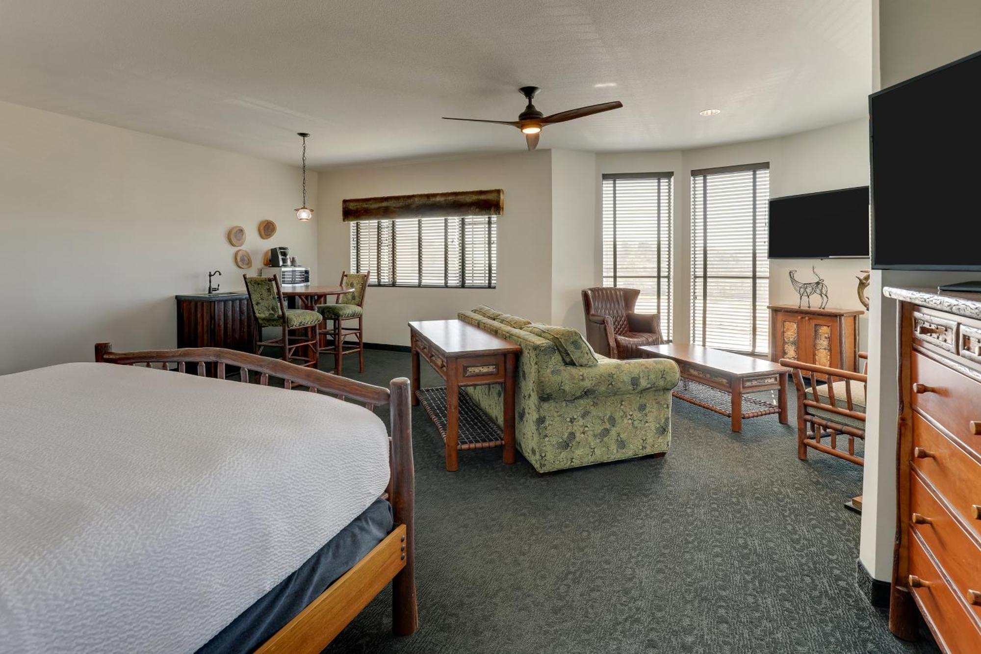 Stoney Creek Hotel Tulsa - Брокен-Эрроу Экстерьер фото