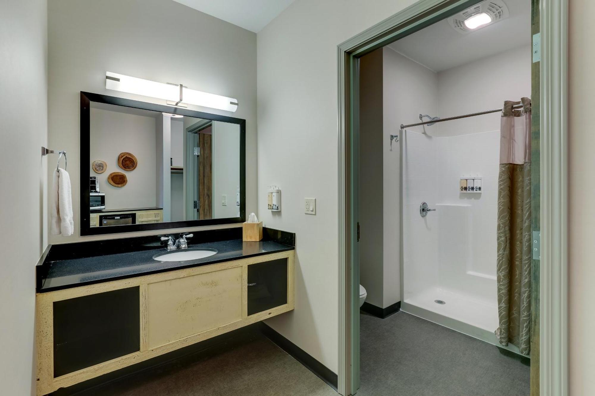 Stoney Creek Hotel Tulsa - Брокен-Эрроу Экстерьер фото
